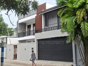 Thalawathugoda Luxury House for Sale