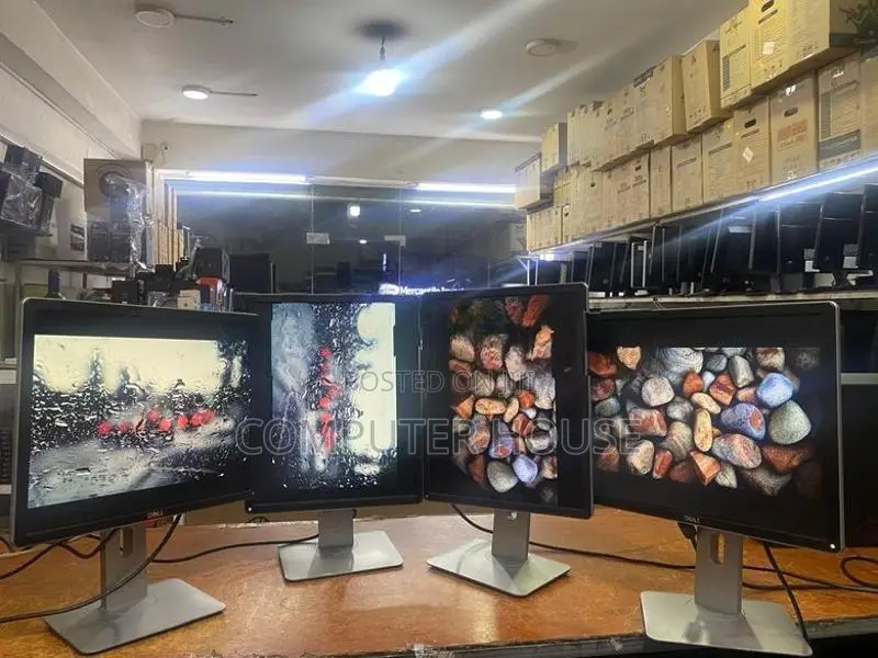 19’’ IPS Monitor