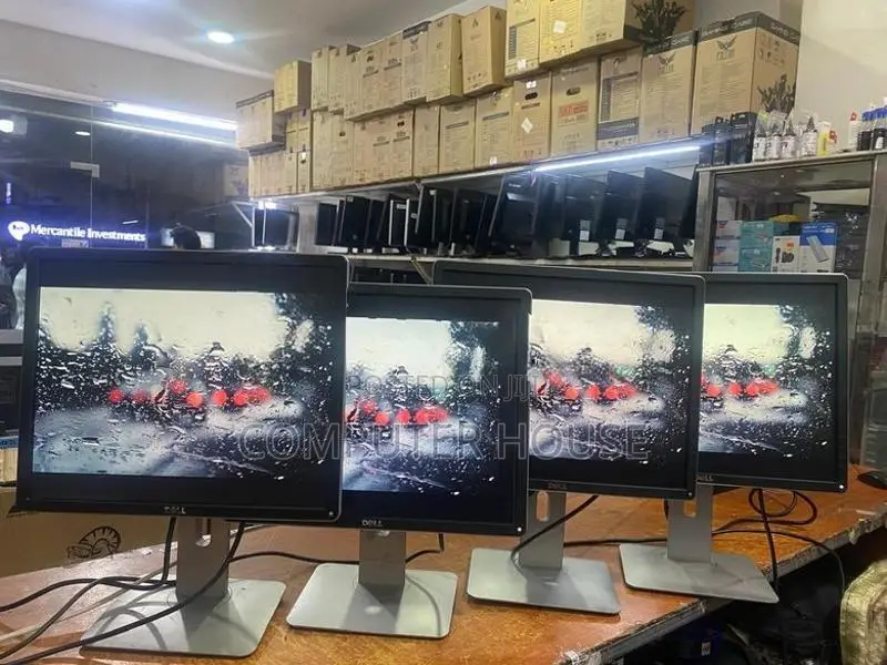 19’’ IPS Monitor