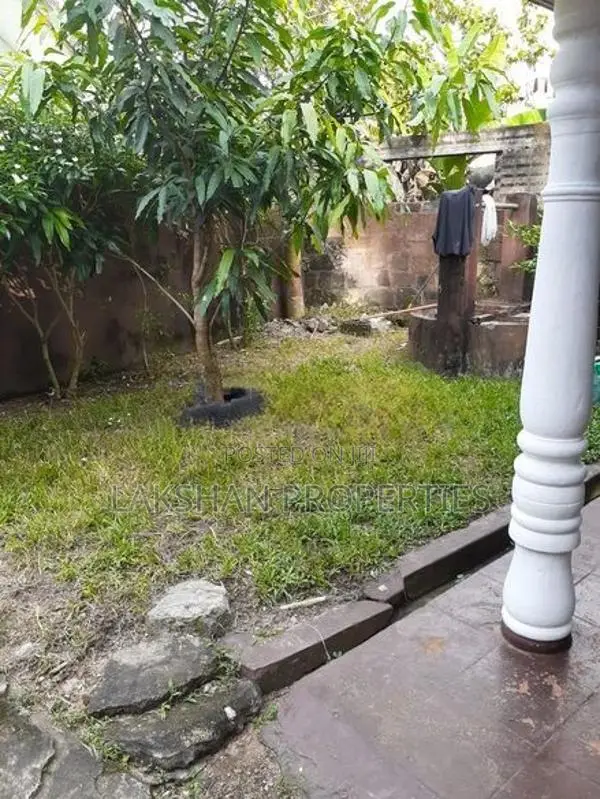 House For Sale In Boralesgamuwa Werahera