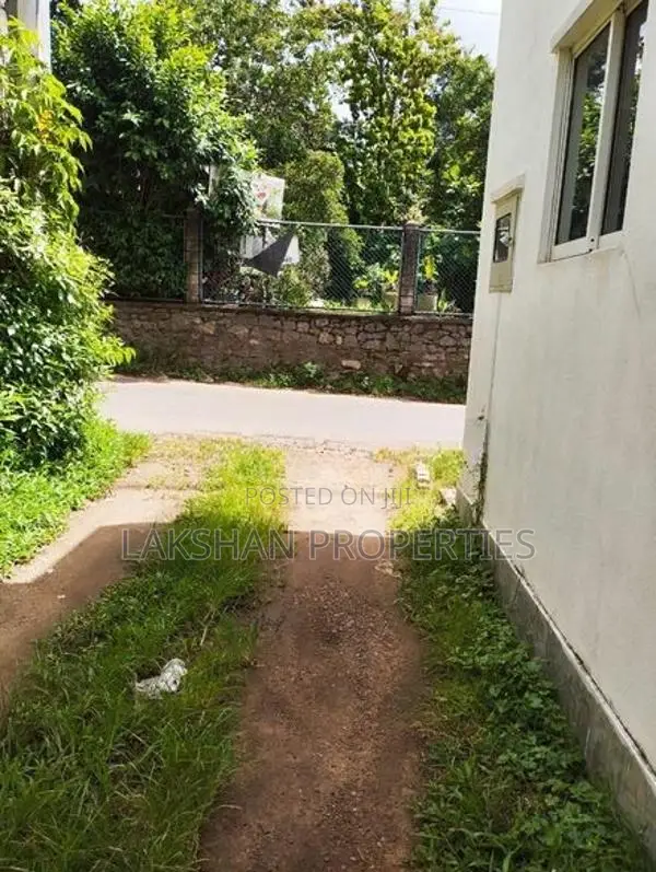 House For Sale In Boralesgamuwa Werahera