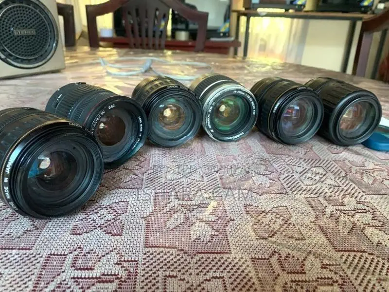 canon 105mm 135mm 200mm DSLR lens