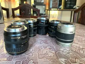 canon 105mm 135mm 200mm DSLR lens