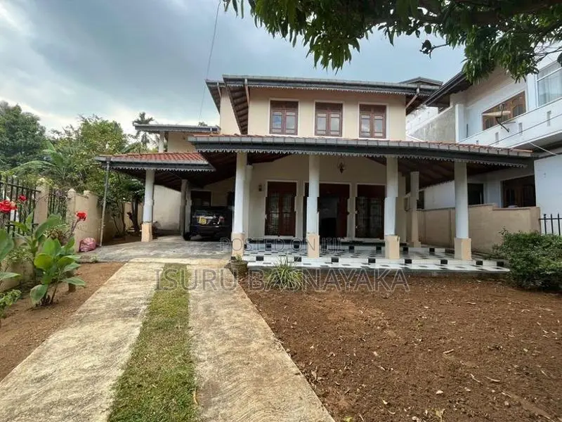 Pallekele 07 Bed Rooms 3story House for Rent.