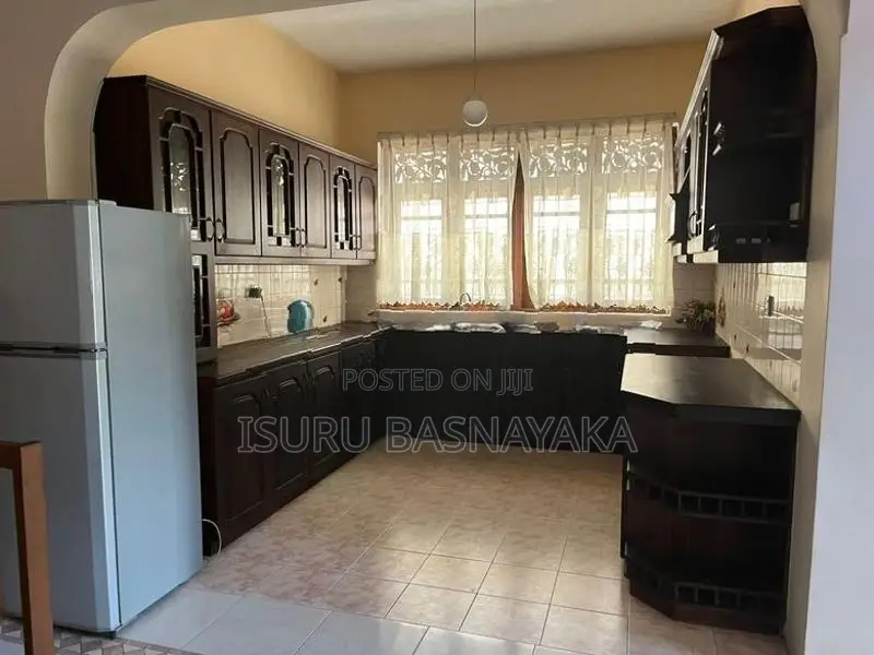 Pallekele 07 Bed Rooms 3story House for Rent.