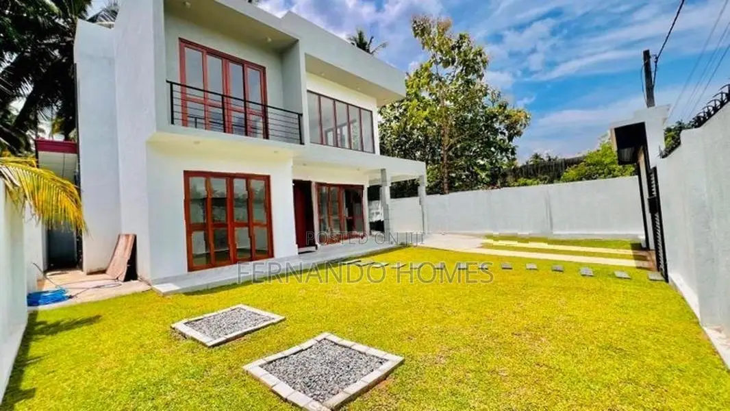 Nice Garden Best Upstairs Solid Built House For Sale Kandawala Katana