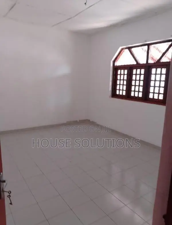 House for sale very Near galle road