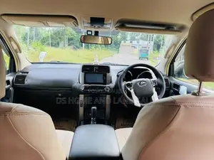 Toyota Land Cruiser Prado 150 Tx 2013