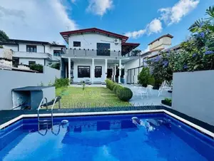 With Pool 5 Bed Rooms Luxury House for Rent