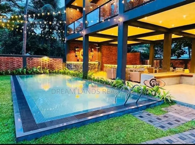 COMMERCIAL PROPERTY FOR SALE IN KATUNAYAKA WITH FURNITURE (SP1182)