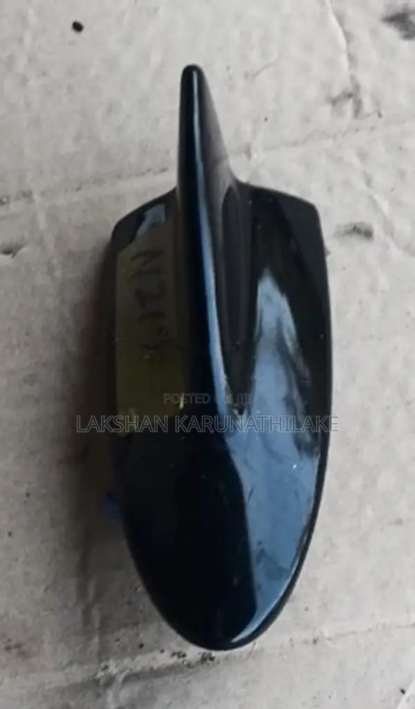 Prius ZVW30 Antenna
