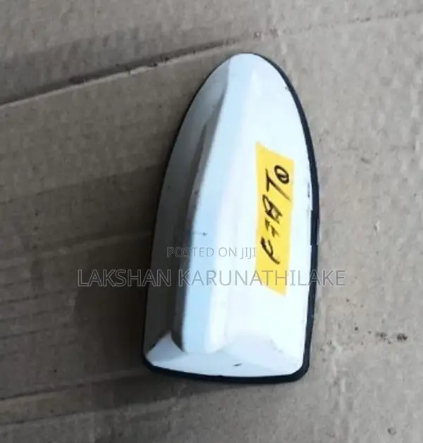 Prius ZVW30 Antenna