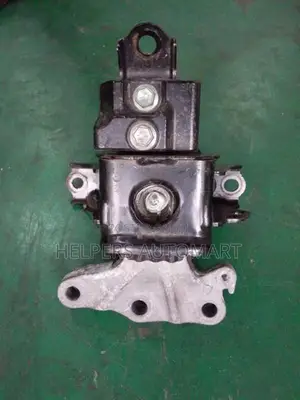 Suzuki Wagon R MH95S Engine Mount