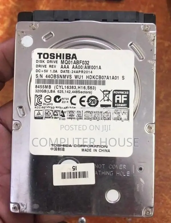 320 Laptop Hard