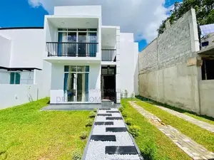 Brand New 2-Storey House for Sale – Athurugiriya Prime Residential Are