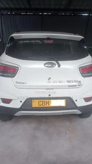 Mahindra KUV 100 2023