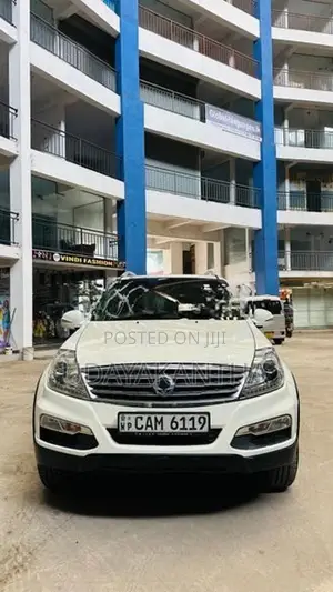 Micro Rexton 2015