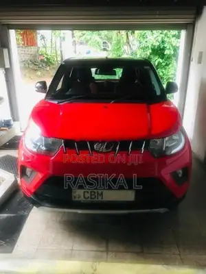 Mahindra KUV 100 2021