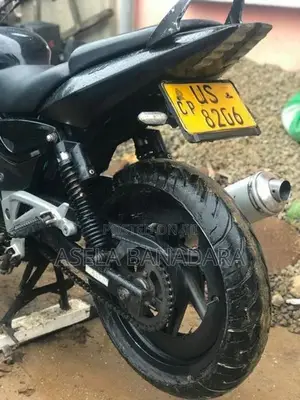 Bajaj Pulsar 200 2009