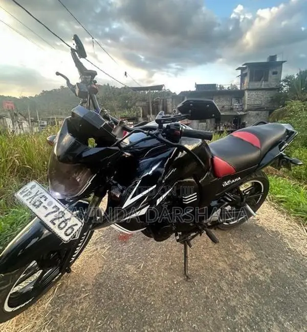 Yamaha FZS V1 2011