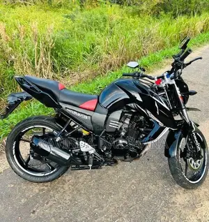 Yamaha FZS V1 2011