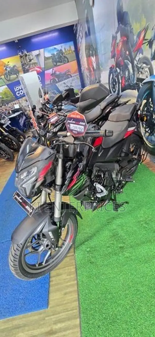 Bajaj Pulsar NS200 2026