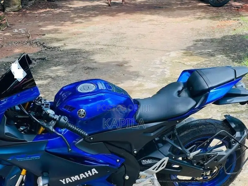 Yamaha R15 V4 2025