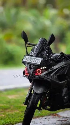 Bajaj Pulsar RS200 2019