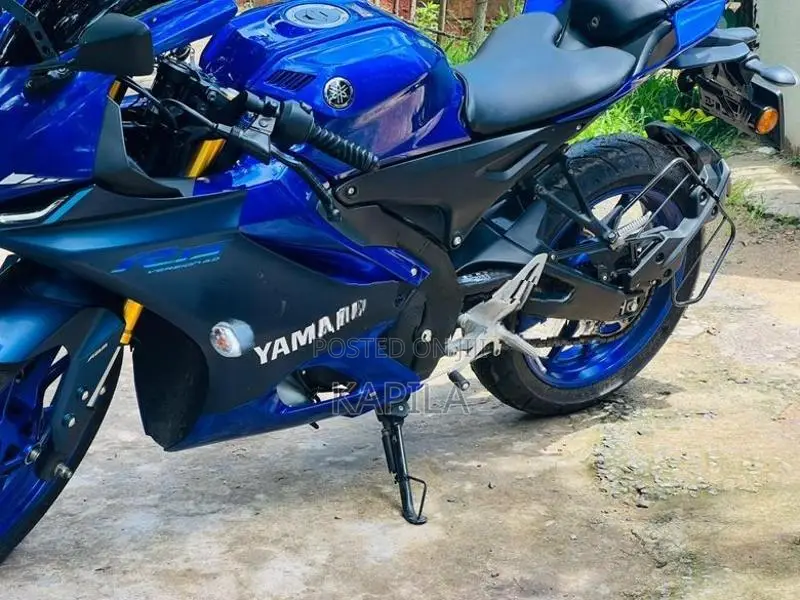 Yamaha R15 V4 2025