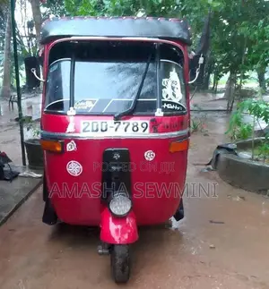 Bajaj RE 1995