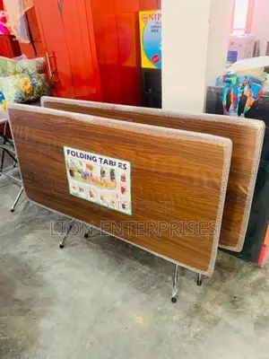 Folding Restaurant tables 4×2