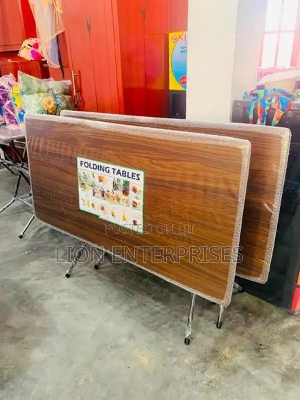 Folding Restaurant tables 4×2
