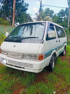 Nissan Largo 1993