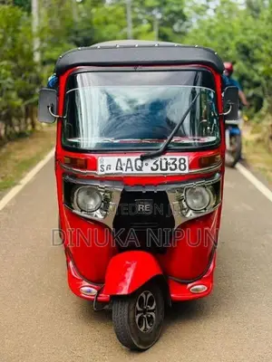 Bajaj RE 2014