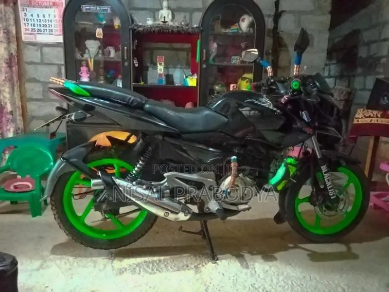 Bajaj Pulsar 135 Ls 2015