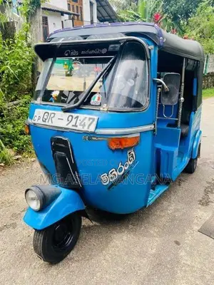 Bajaj RE 2009