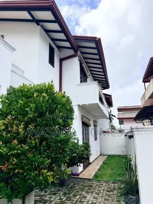 Beautiful House for sale Athurugiriya