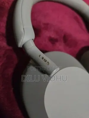 Headphone WH-1000XM5
