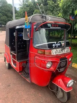 Bajaj RE 4 Stroke 2013