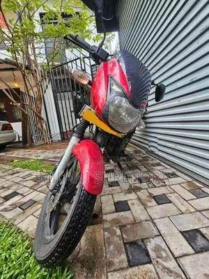 Bajaj Pulsar 180 2007