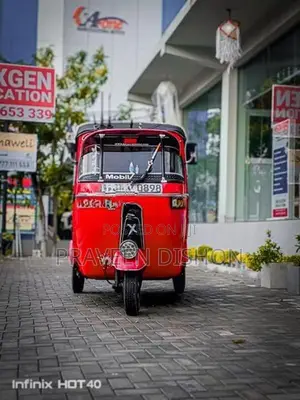 Bajaj RE 2004