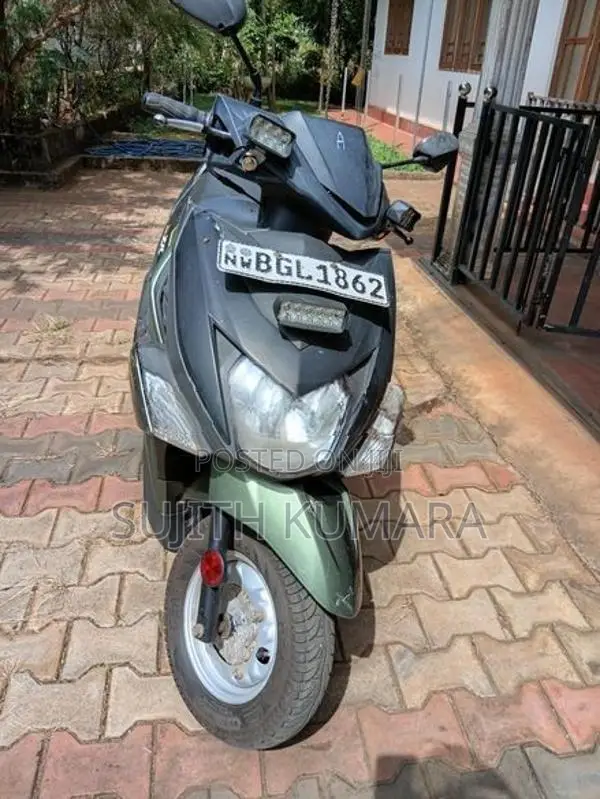Yamaha Ray ZR 2018