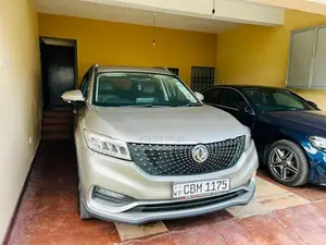 DFSK Glory iAuto 2022