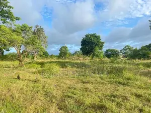 ඉඩම විකිණීම - කැකිරාව