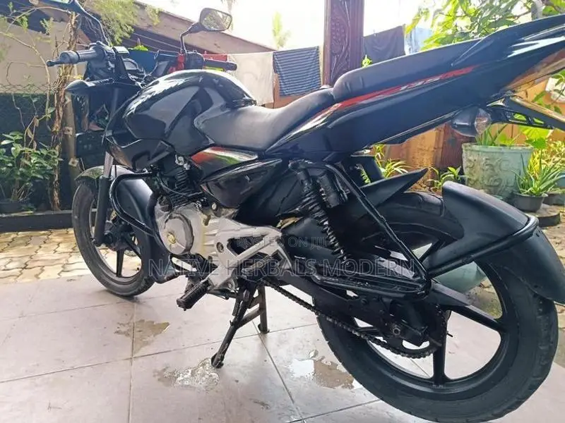 Bajaj Pulsar 135 2012