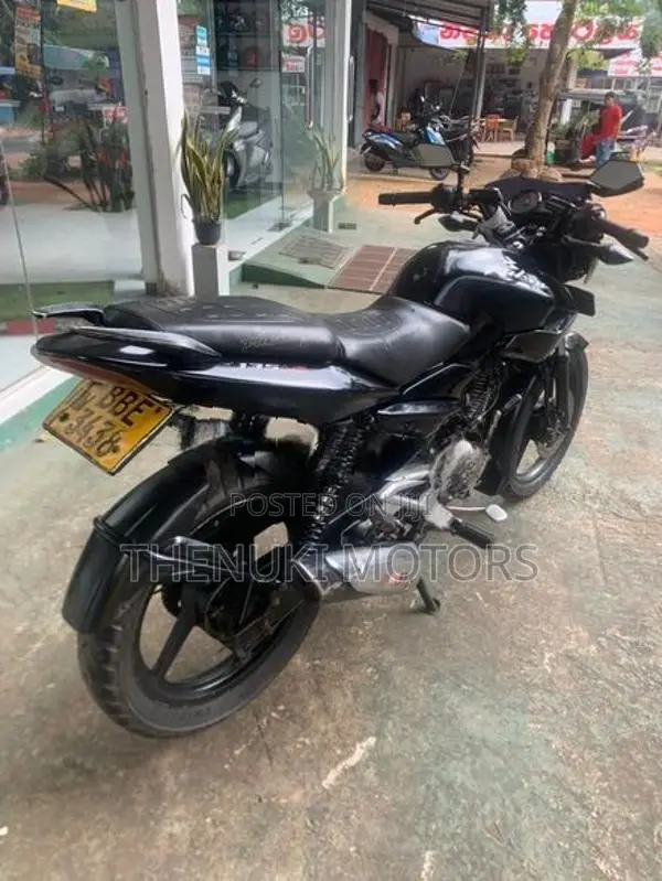 Bajaj Pulsar 135 2015
