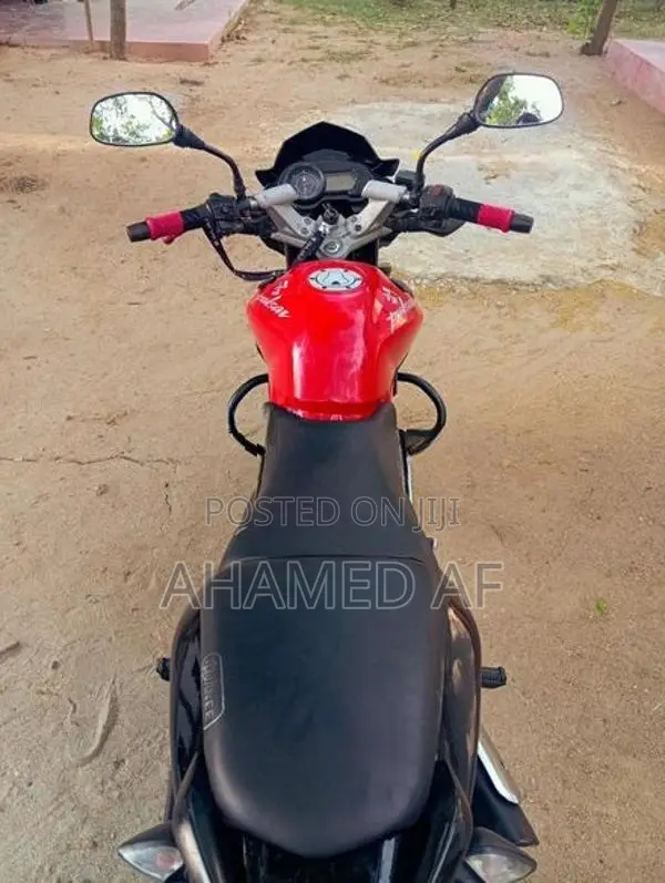 Bajaj Pulsar 135 2011
