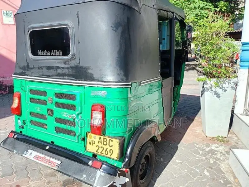 Bajaj RE 4 Stroke 2014