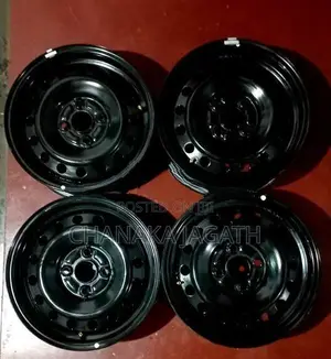 Toyota 14" Rim with Cup Set