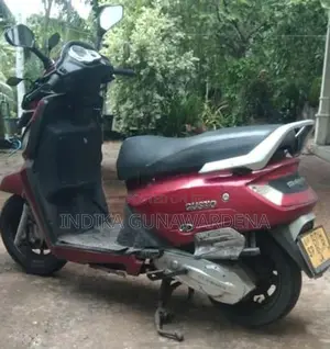 Mahindra Gusto 2015